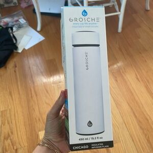 Grosche
Chicago White Marble